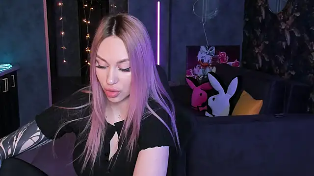 Blckmirrorr's cam snapshot