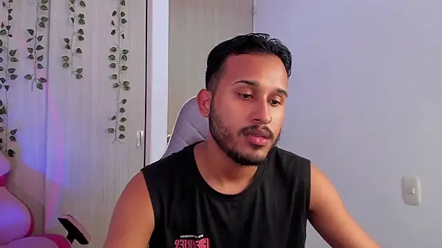 Raf_brunette's cam snapshot