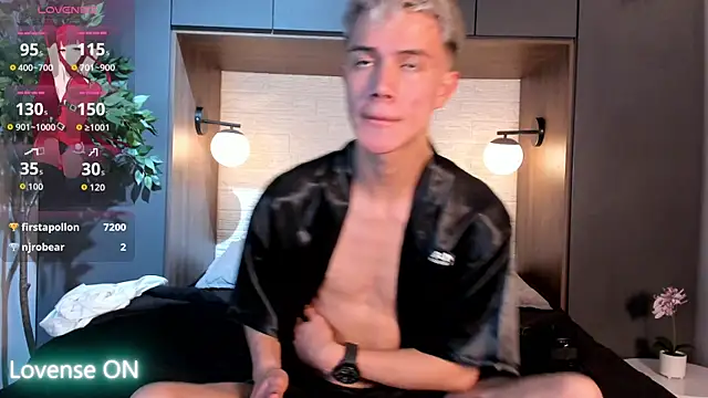 nicktorn's cam snapshot