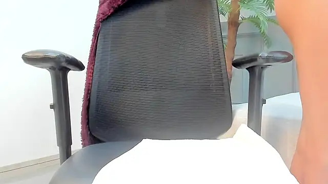 Red_Vel_'s cam snapshot