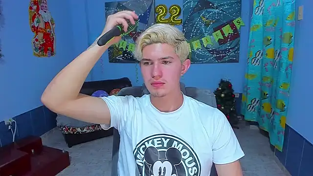 patrik_027 live sex cam