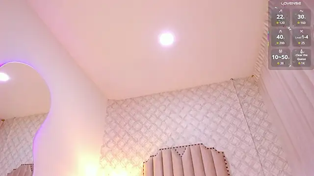 Pia_Johnson_'s cam snapshot