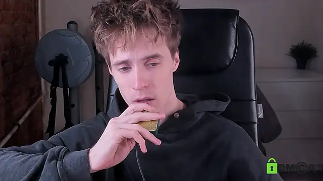 _tokyo_ghoul's cam snapshot