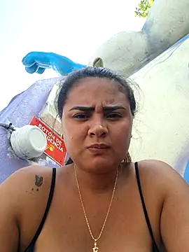 sexy-latin10's cam snapshot