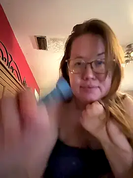 honeybee2033's cam snapshot