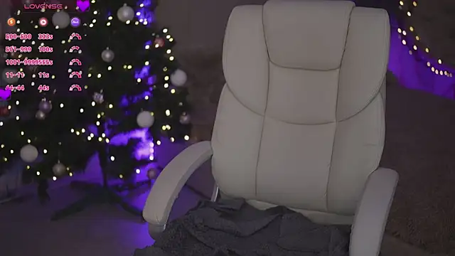 SilverrMoon live sex cam