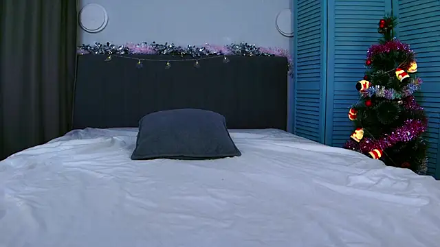 NatalieGold's cam snapshot