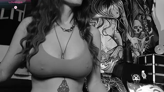 Silentmary live sex cam