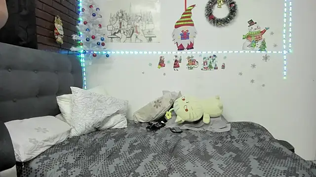 CrisabellssEden live sex cam