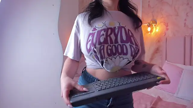 anntonella_watson's cam snapshot