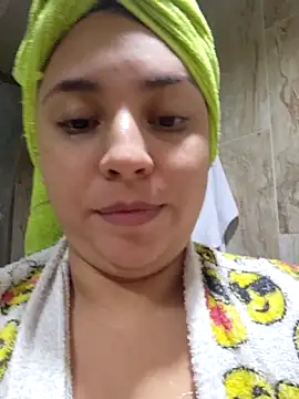 LizzRouse live sex cam