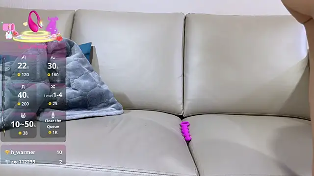 penny_coco's cam snapshot