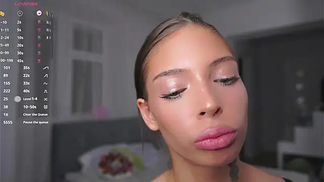 LoisKeedah live sex cam