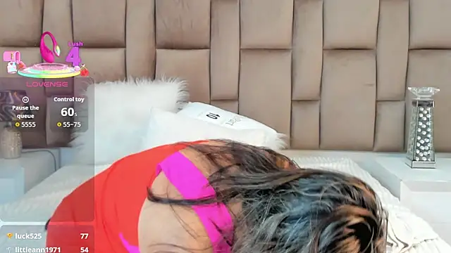 LizaMintelli live sex cam