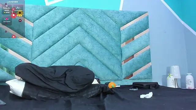 AngelineJolie's cam snapshot