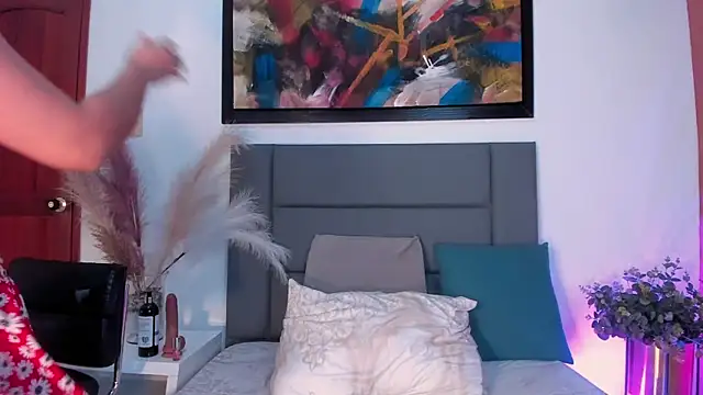 GahiaBelucci's cam snapshot