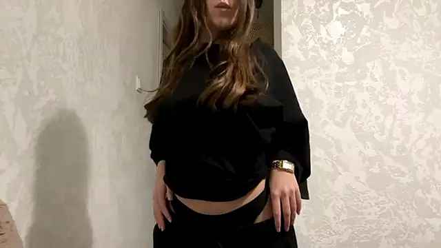 DeannaSuri's cam snapshot