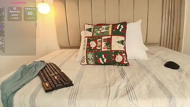 EvaaSinclair's cam snapshot