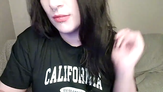 Lustylia's cam snapshot