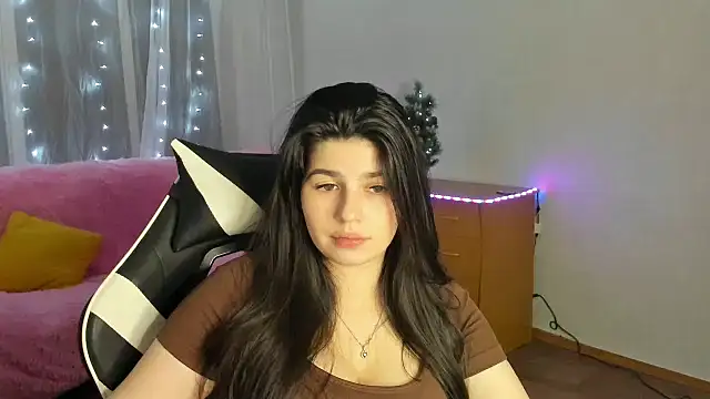 KisaModel's cam snapshot