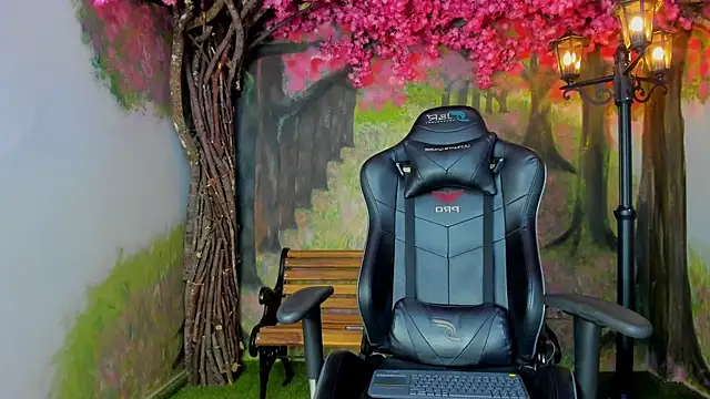 CristellViolet's cam snapshot