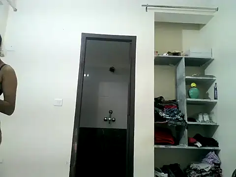 Aayusmatisharma's cam snapshot