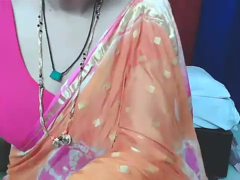 sunitha-3's cam snapshot