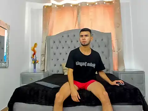 WillSainz's cam snapshot