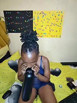 FreakySag_8888's cam snapshot