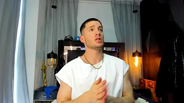 HunterHeat_ live sex cam