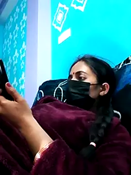 bold-couple live sex cam