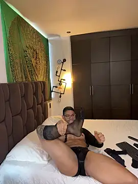 Tomy_maylon live sex cam