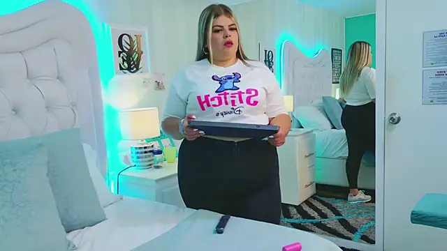 KiimBrooks's cam snapshot