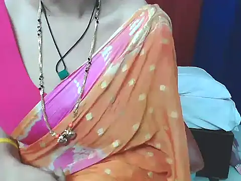 sunitha-3's cam snapshot