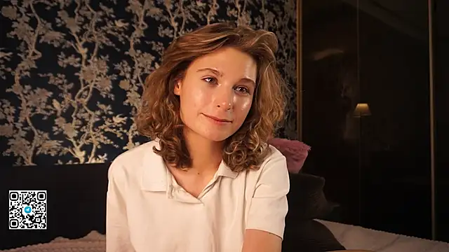 BellaReppert live sex cam