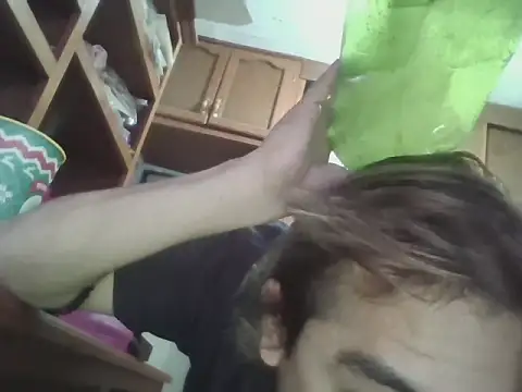 elodiaz's cam snapshot