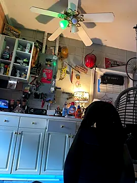 Polaroid_White live sex cam