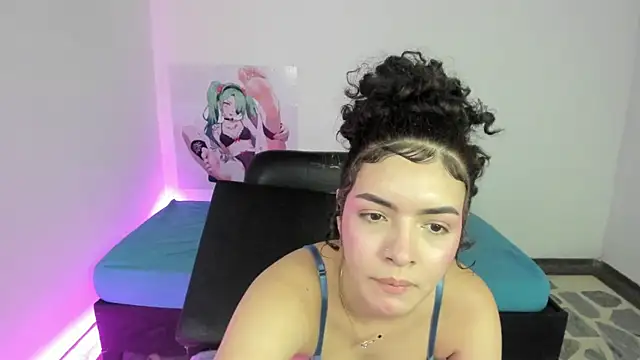 kari-10 live sex cam