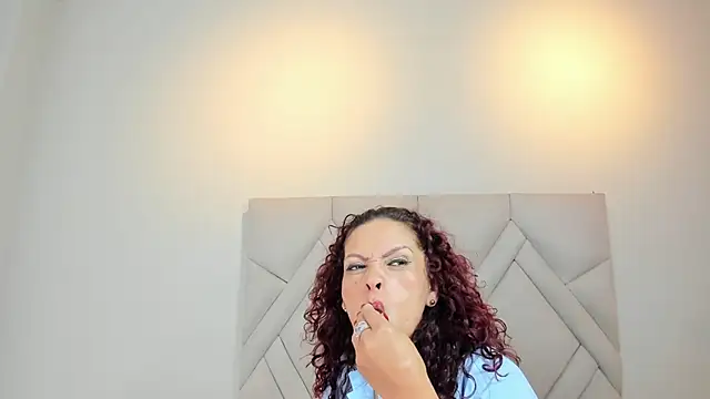 Kasandra_Gomez live sex cam