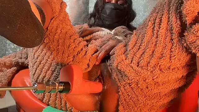 YoungKaya's cam snapshot