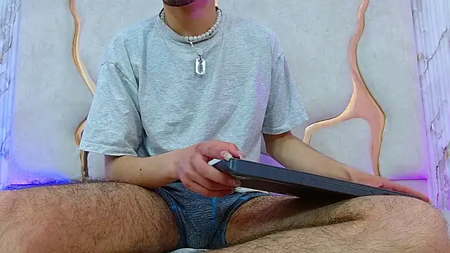 Axel_tay live sex cam