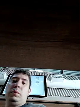 9999Alez's cam snapshot