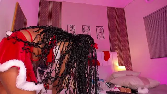 zoe_sky_'s cam snapshot