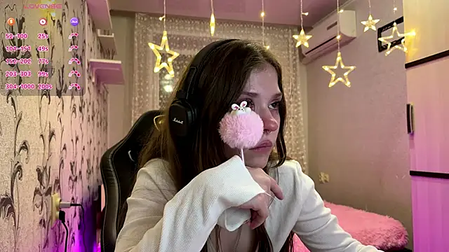 GayleLuu live sex cam