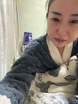 xiuchun100's cam snapshot