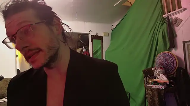 MasterDaddyCool's cam snapshot