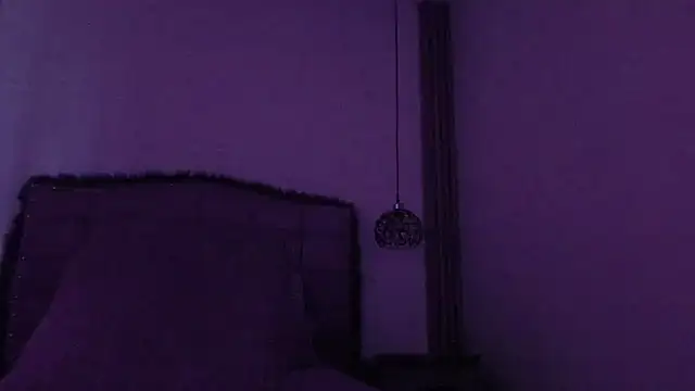 KENDALL_ART's cam snapshot