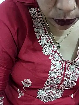 cutee_bhabhi's cam snapshot