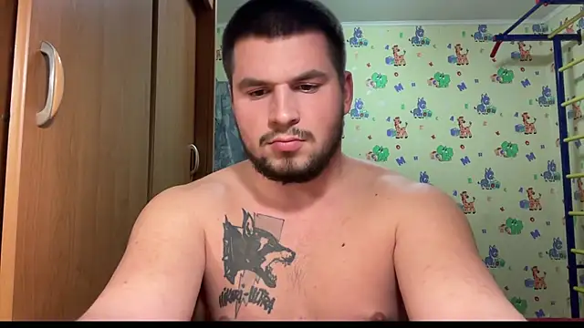 chiraq1945's cam snapshot