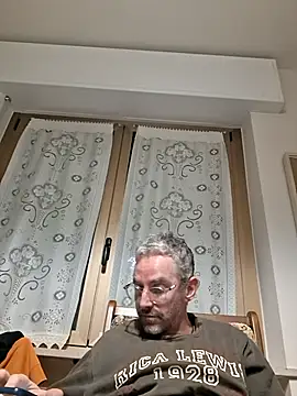 dedalus84's cam snapshot